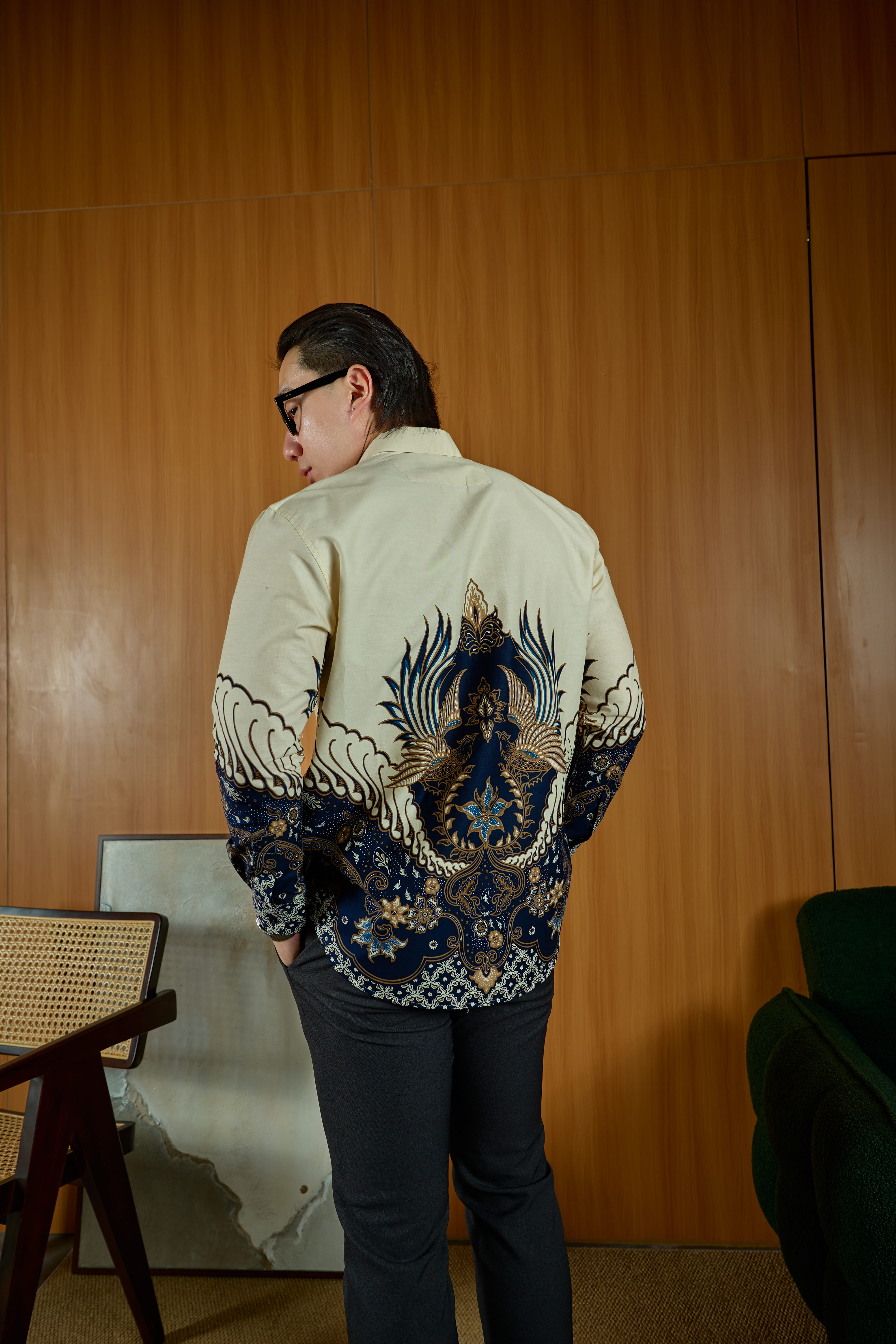 ADHIRAJA Long Sleeve