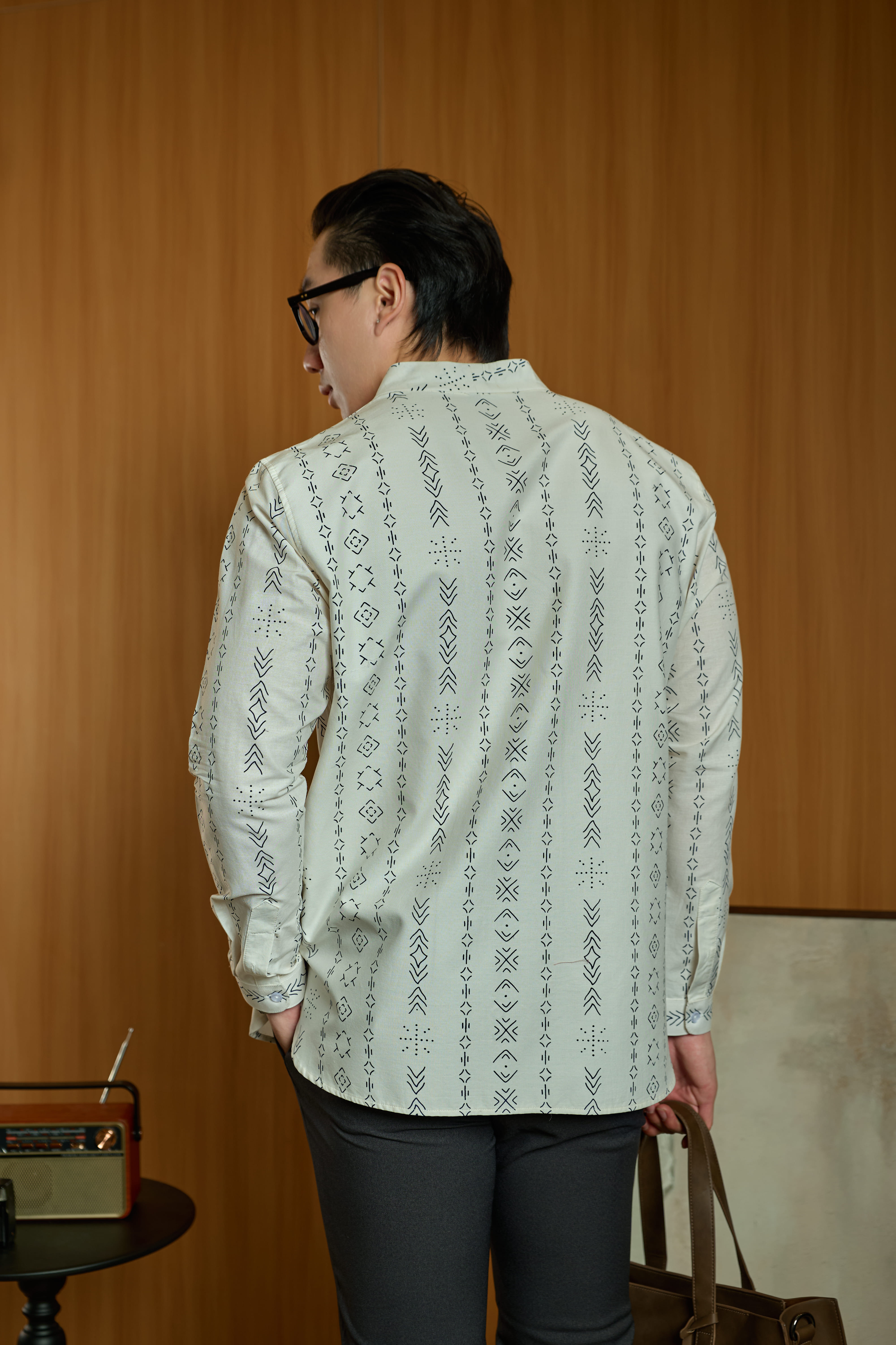 RAMEZAN PILLAR Long Sleeve