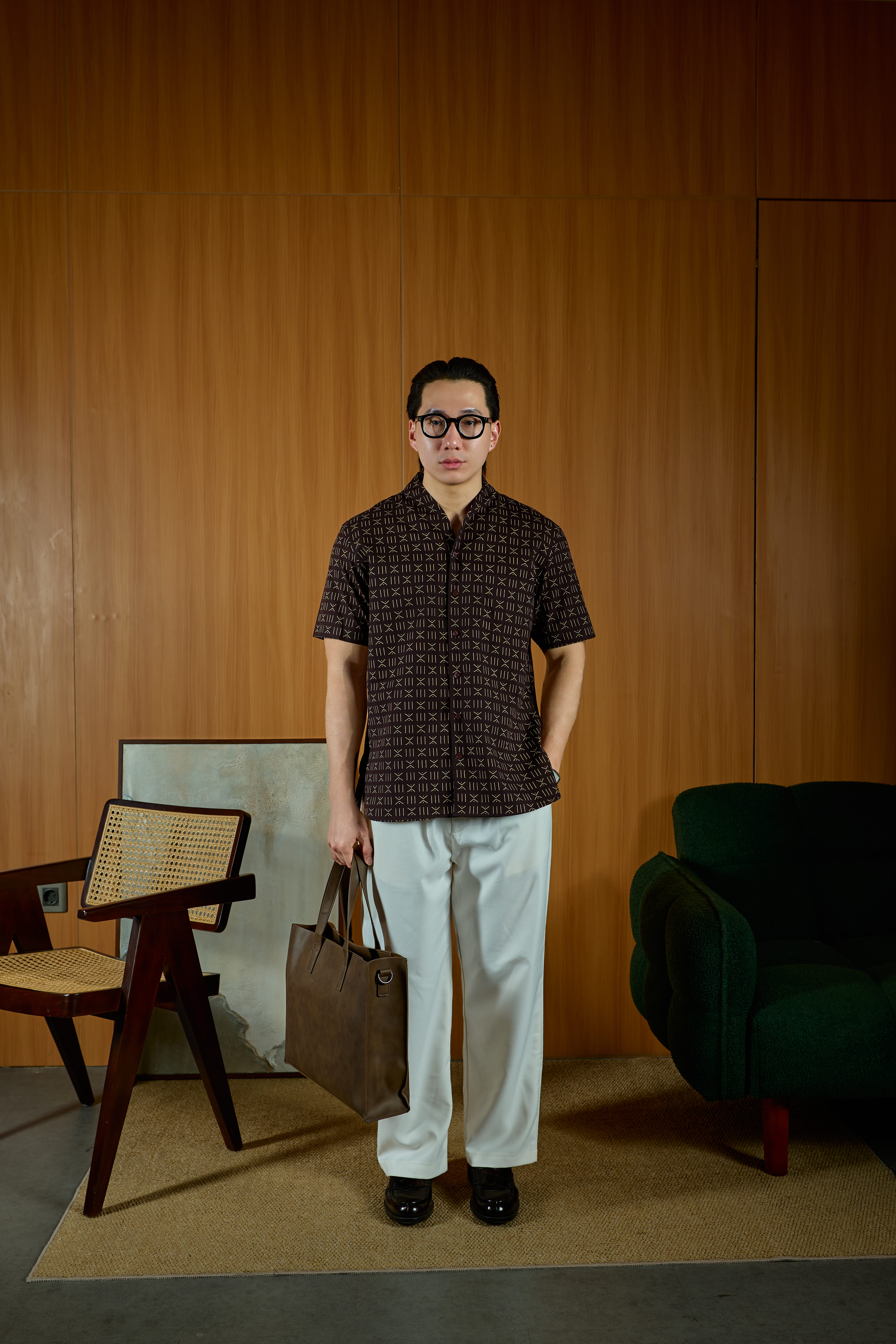PRAVI V-STAND Short Sleeve