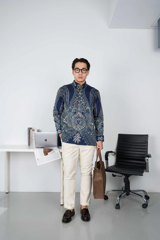 Image of PRIMESIG VARDA Long Sleeve