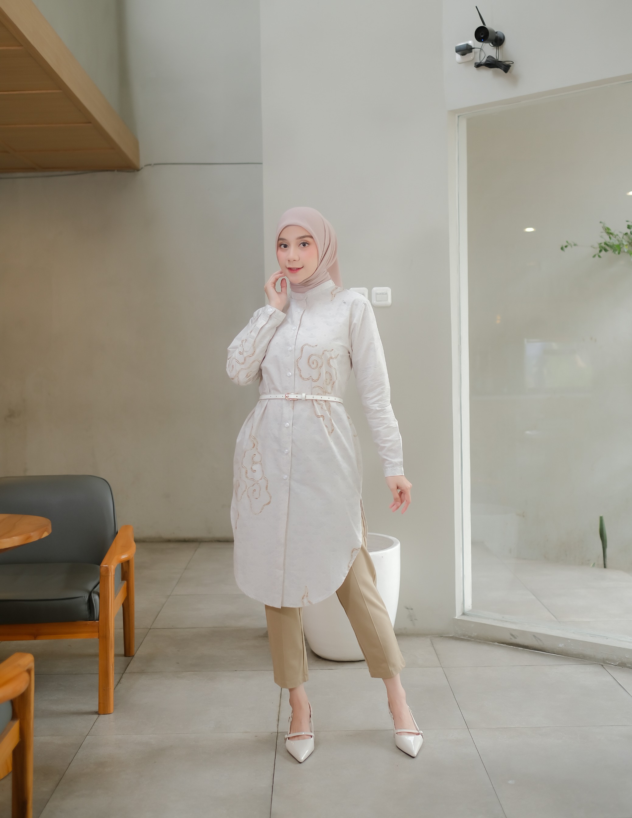 Long Blouse Woman - SENOPATAN