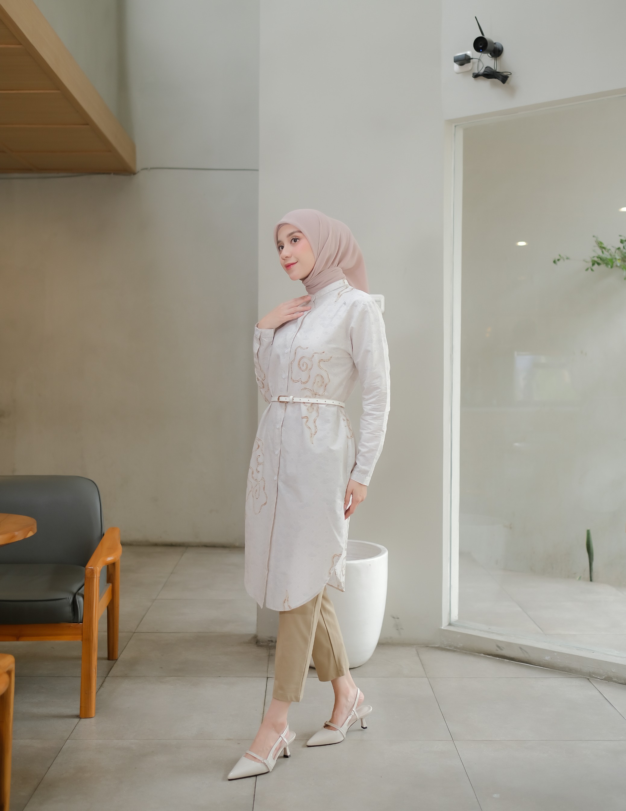 Long Blouse Woman - SENOPATAN