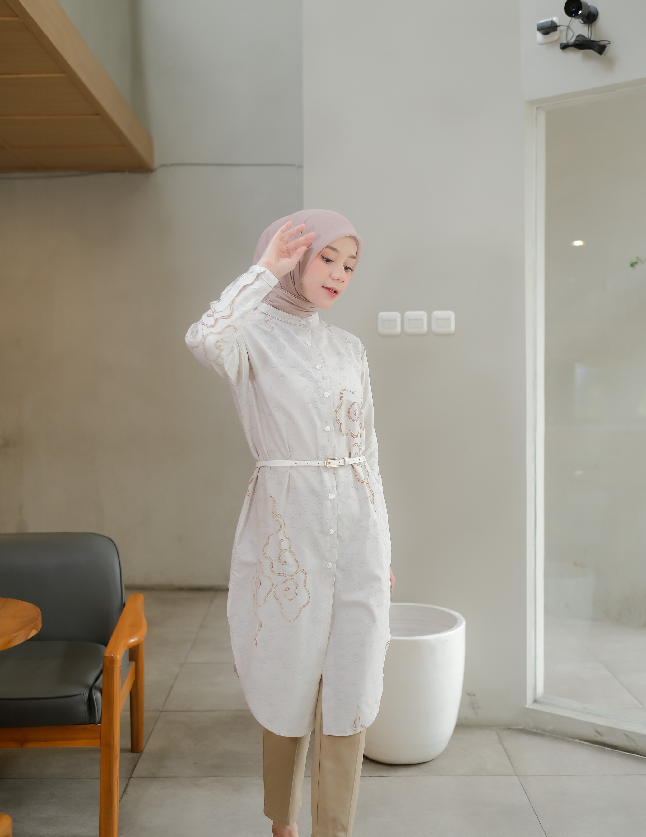 Long Blouse Woman - SENOPATAN