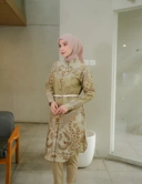 Long Blouse Woman - JAYANEGARA