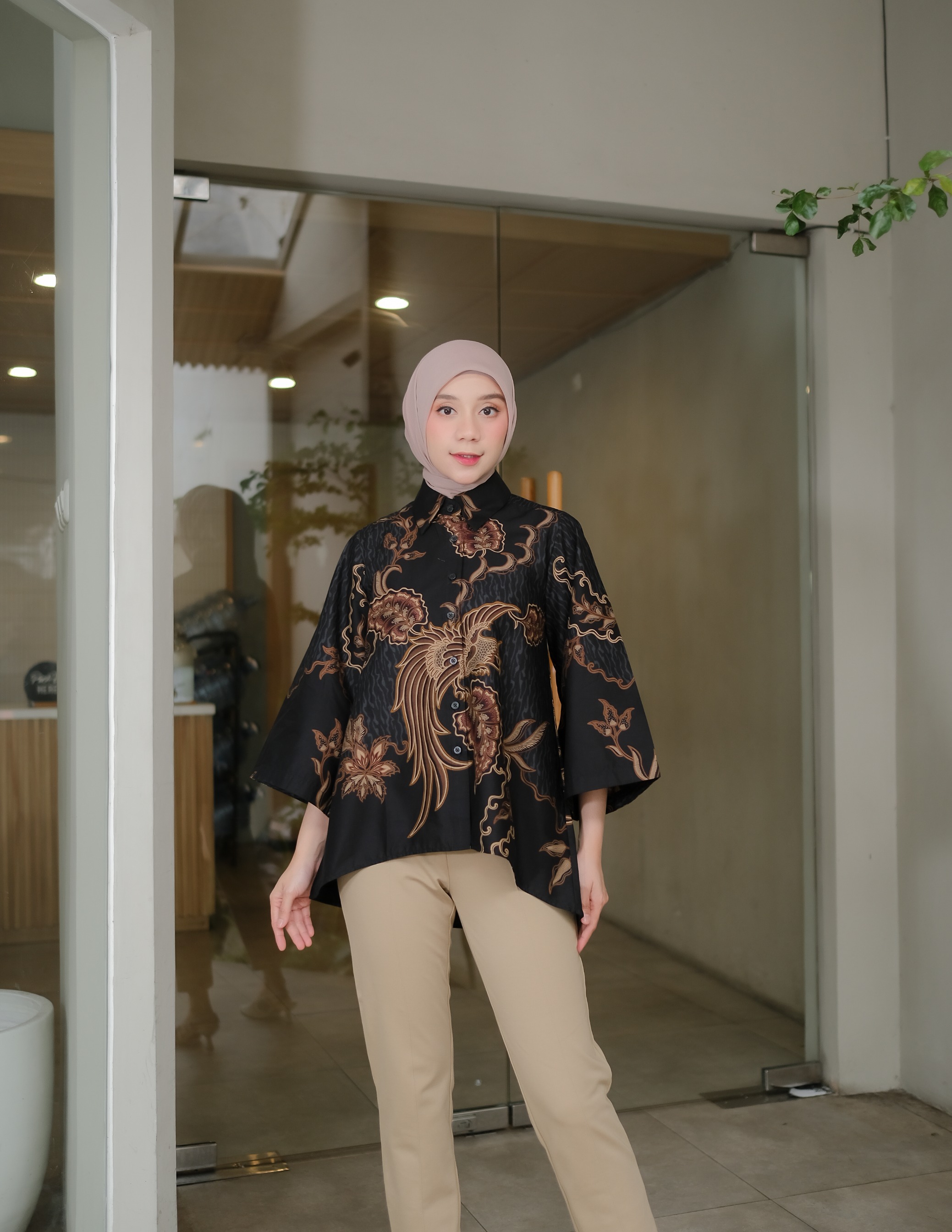 Oversize Blouse 7/8 Woman - DOELJANA BLACK