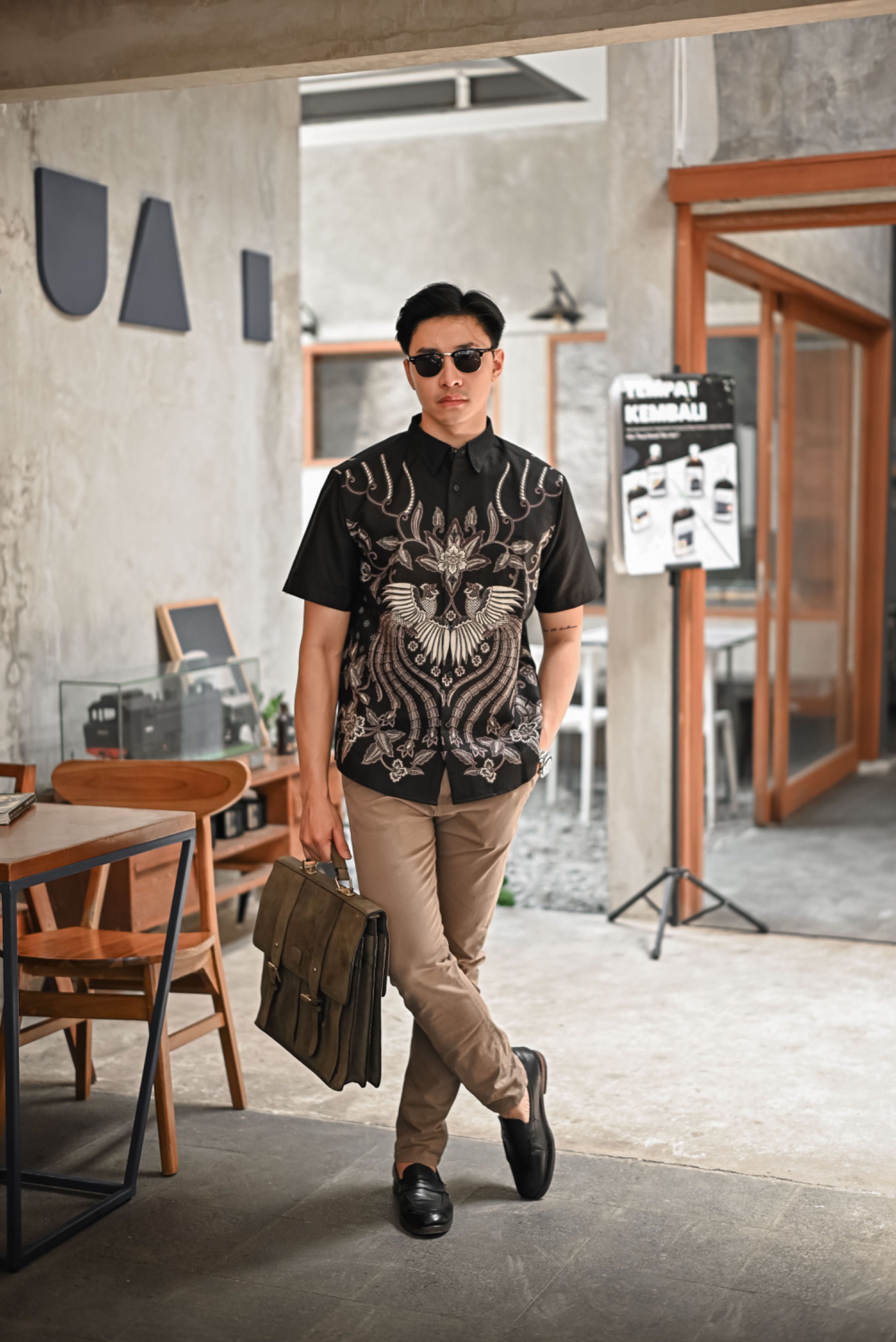 ROWOGELUD Short Sleeve
