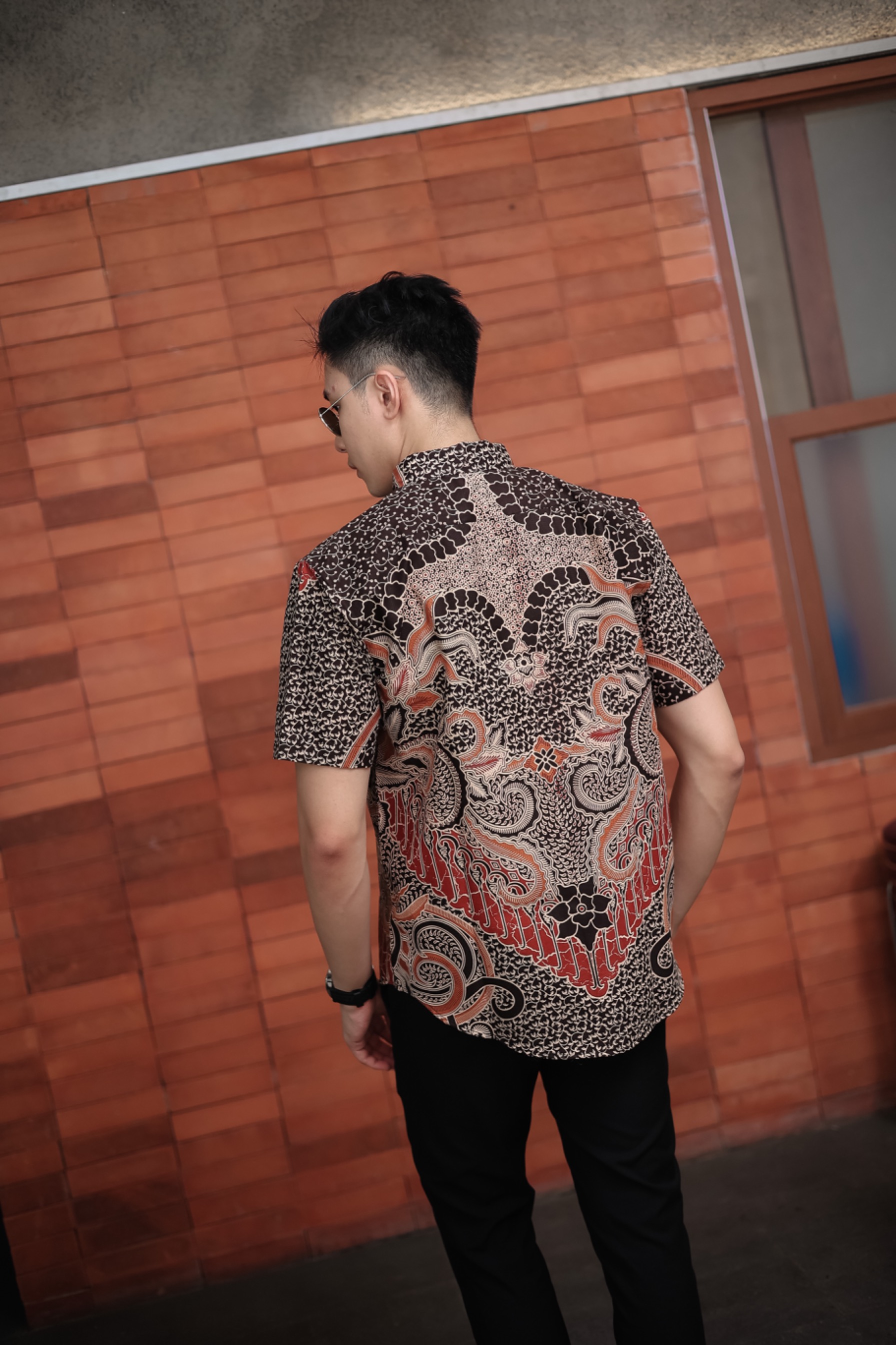 WIRATAMA Short Sleeve