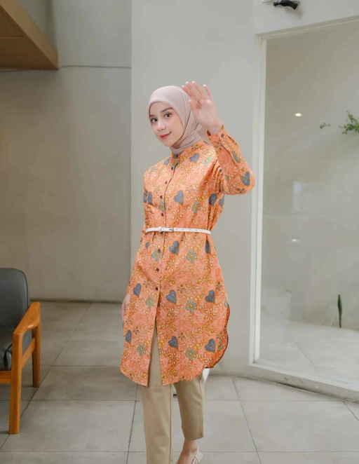 Image of SEROJA Long Blouse Woman