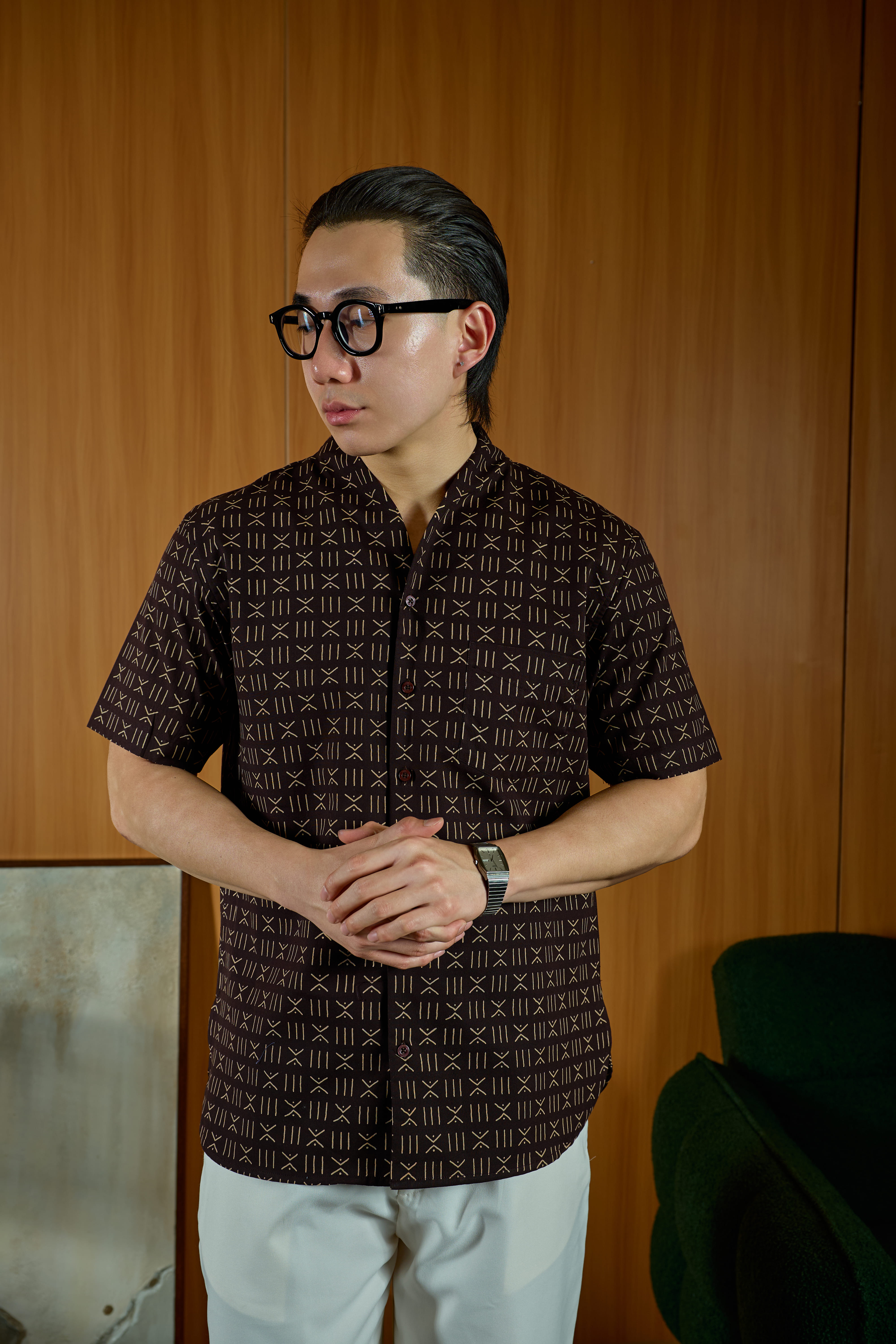PRAVI V-STAND Short Sleeve