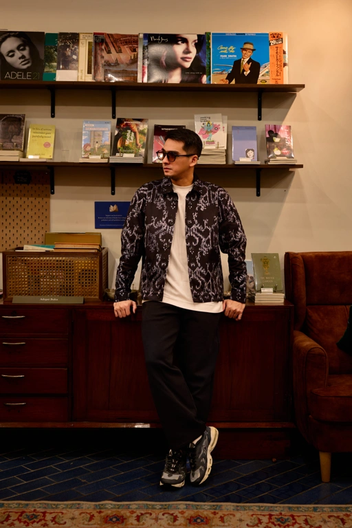 CASSIDY Boxy Jacket
