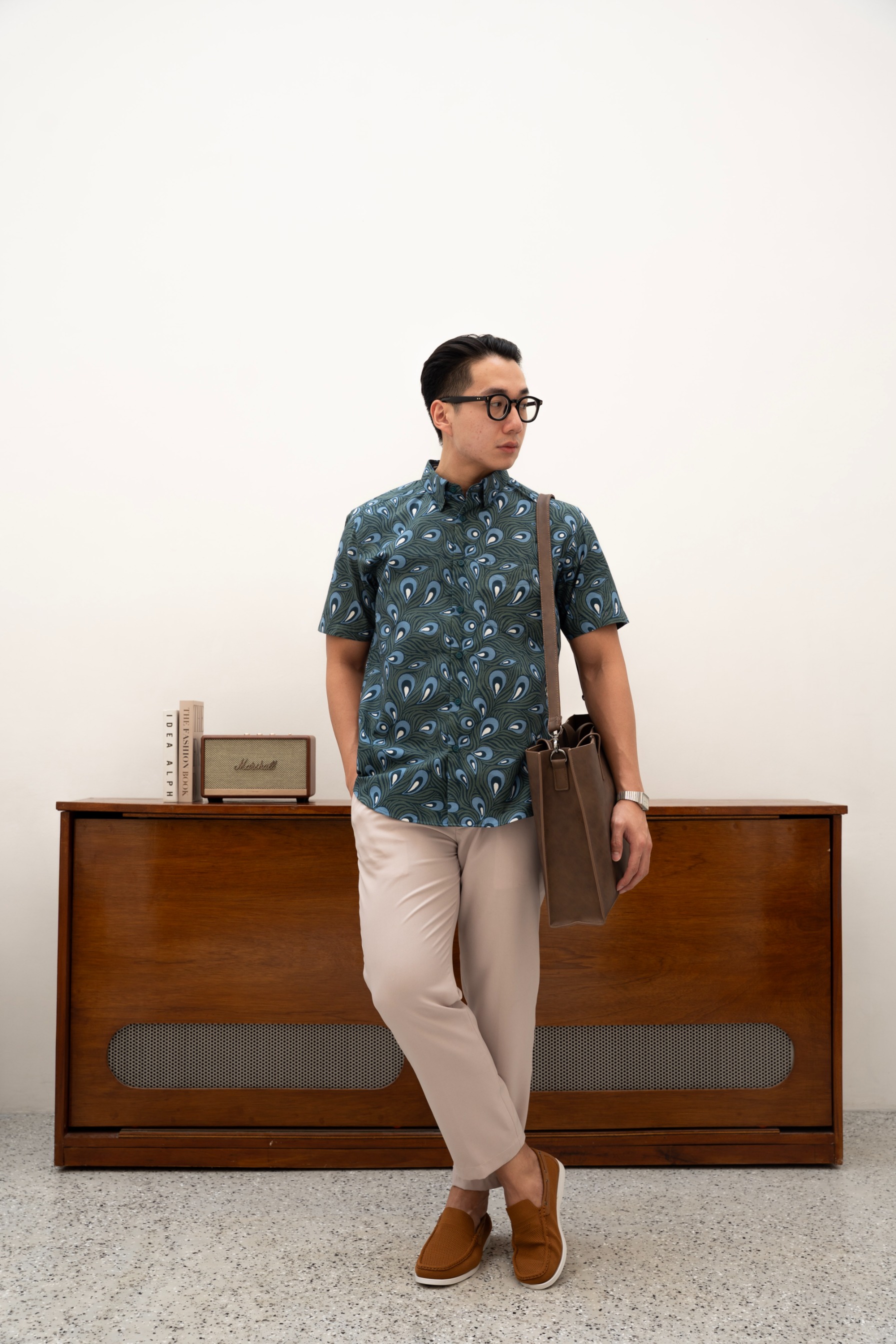 GATRALOKA Short Sleeve