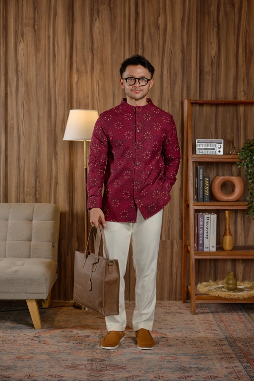 Image of SERENE PILLAR Long Sleeve