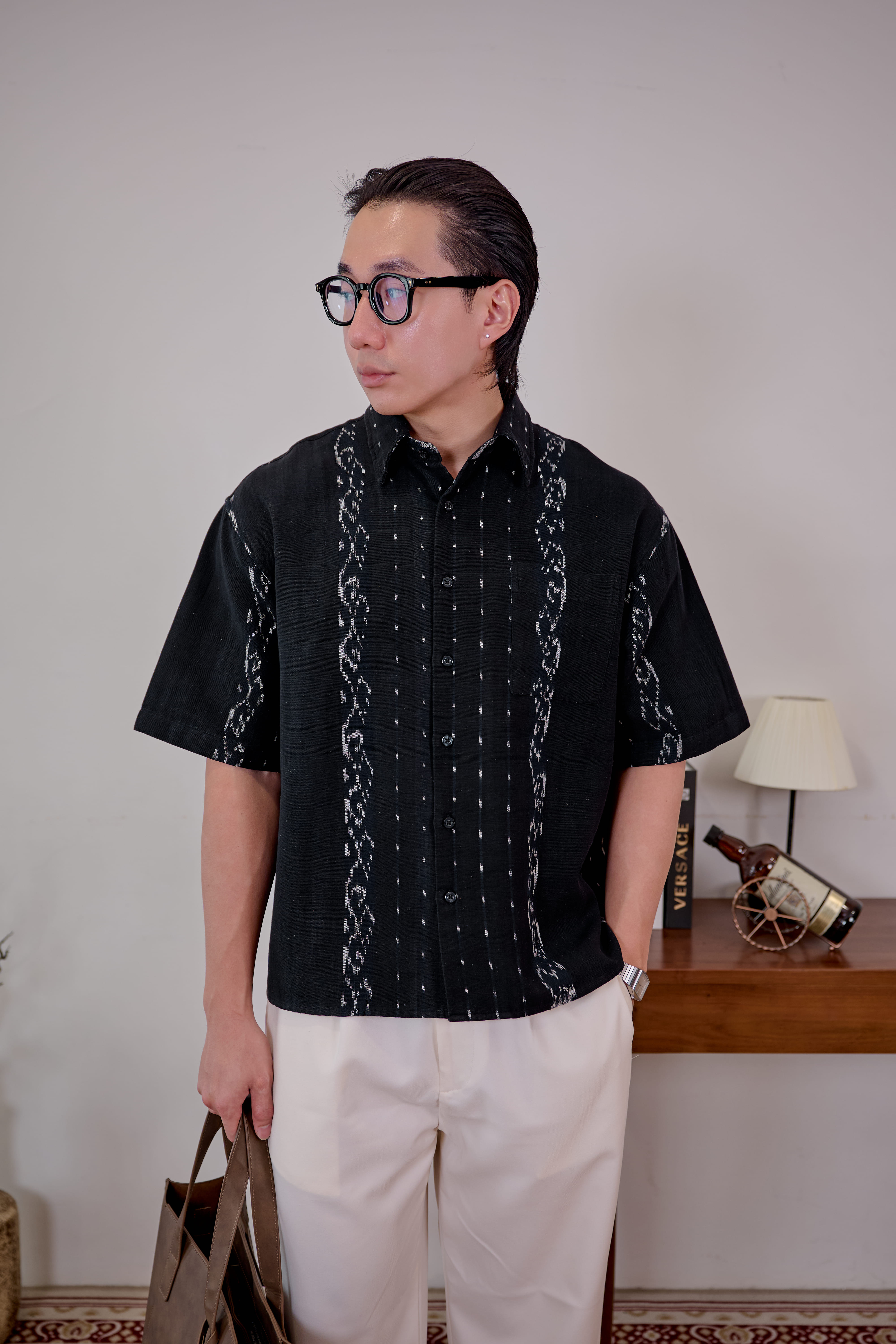 ETHNIC FLORES Short Sleeve