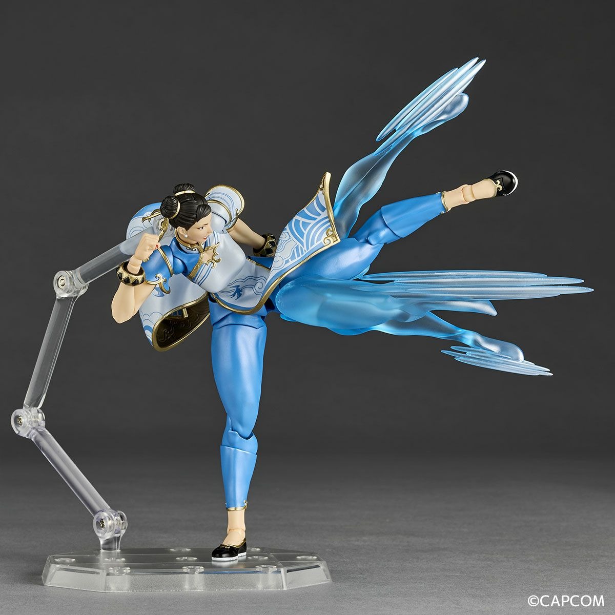 Revoltech Amazing Yamaguchi Chun Li - Street Fighter By Kaiyodo
