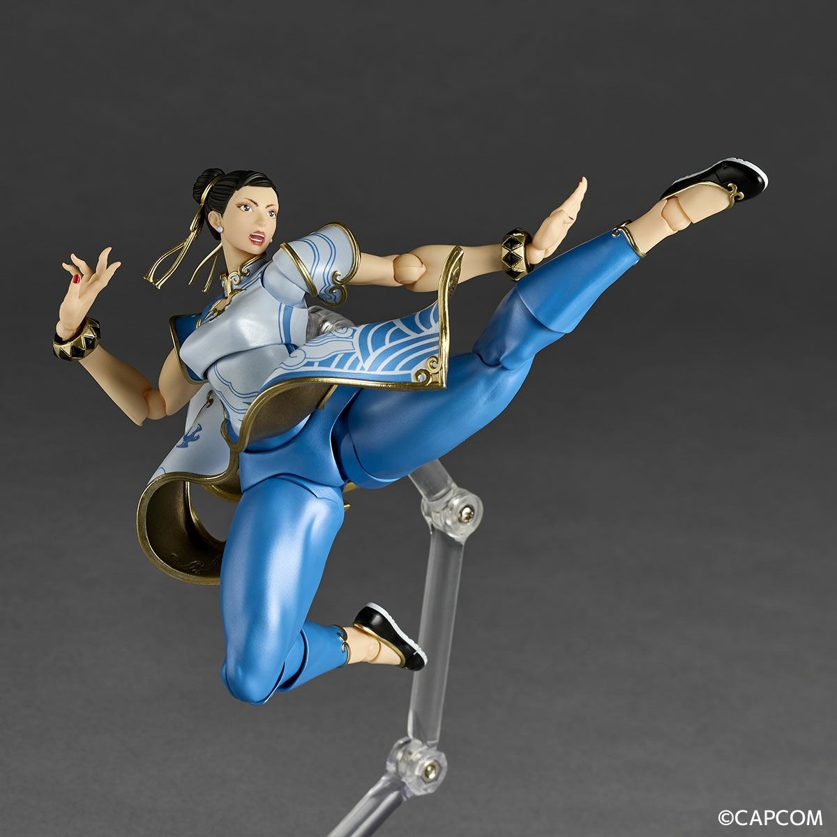 Revoltech Amazing Yamaguchi Chun Li - Street Fighter By Kaiyodo