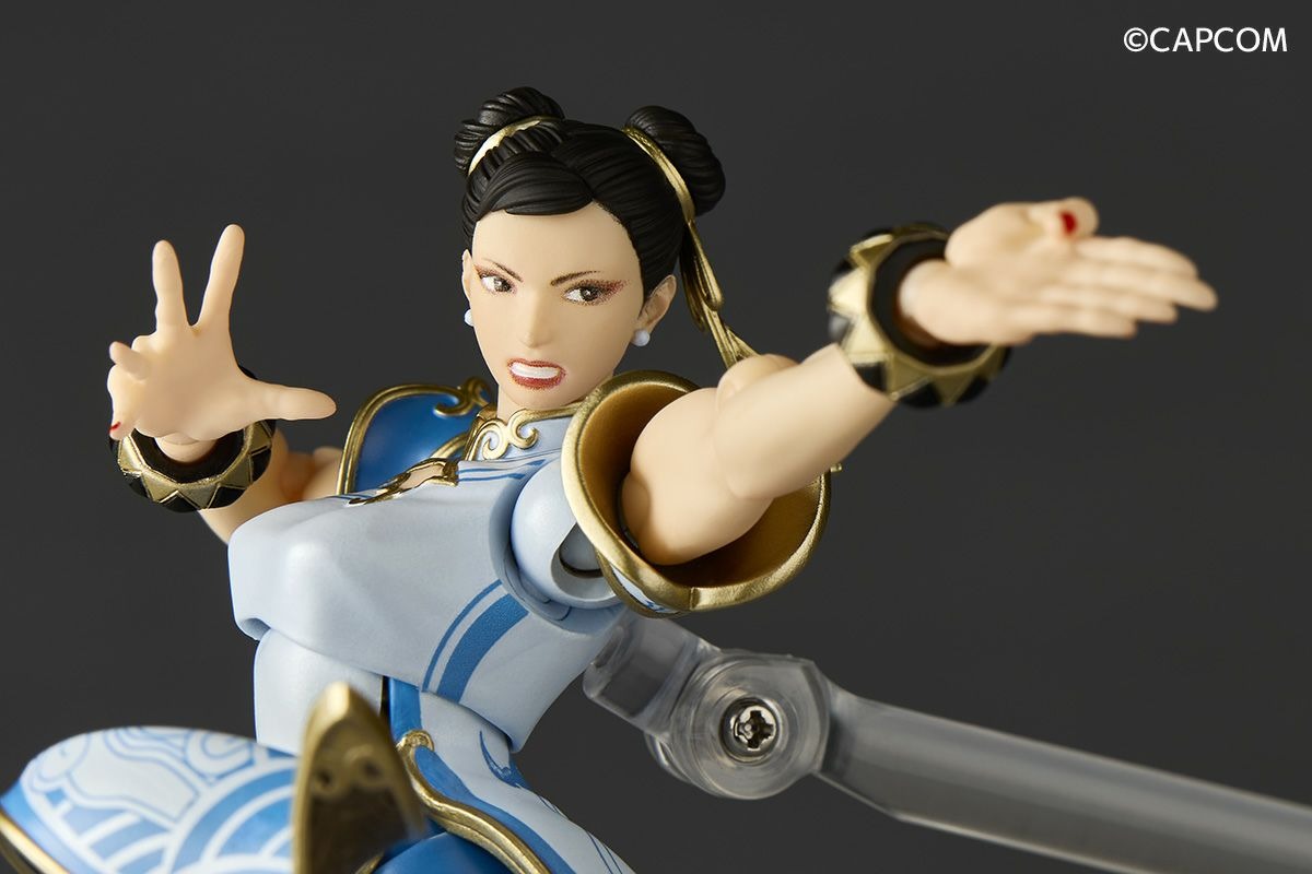 Revoltech Amazing Yamaguchi Chun Li - Street Fighter By Kaiyodo