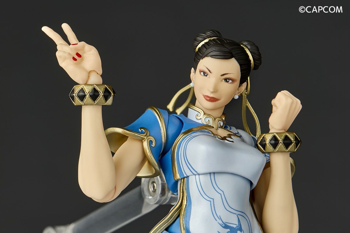 Revoltech Amazing Yamaguchi Chun Li - Street Fighter By Kaiyodo