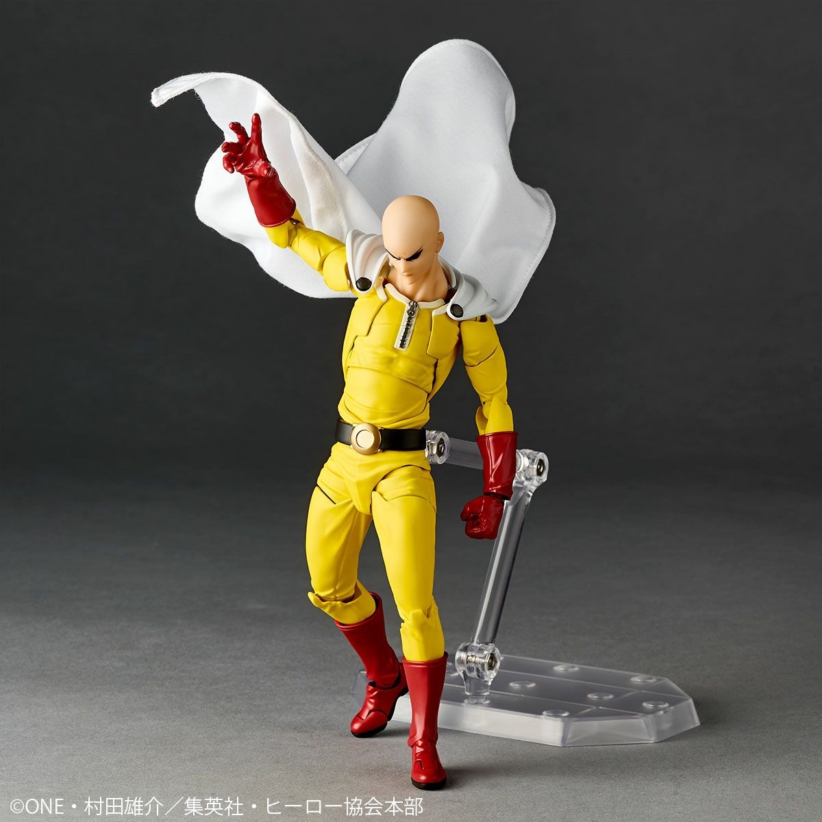 [With Bonus] Revoltech Amazing Yamaguchi Saitama - One Punch Man By Kaiyodo