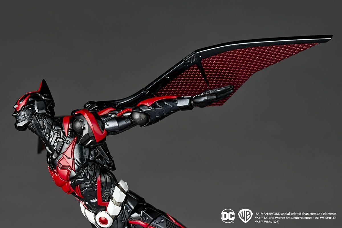 [With Bonus] Revoltech Amazing Yamaguchi Batman Beyond By Kaiyodo