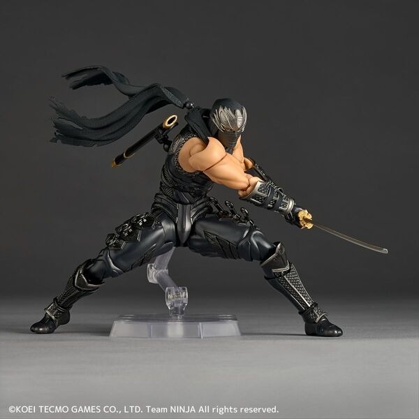 [With Bonus] Revoltech Amazing Yamaguchi Ryu Hayabusa - Ninja Gaiden 3: Razor's Edge By Kaiyodo