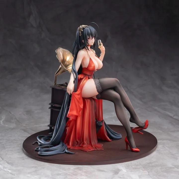 Scaled Figure 1/7 Taihou - Forbidden Fruit Ver. Azur Lane By MiniM Studio