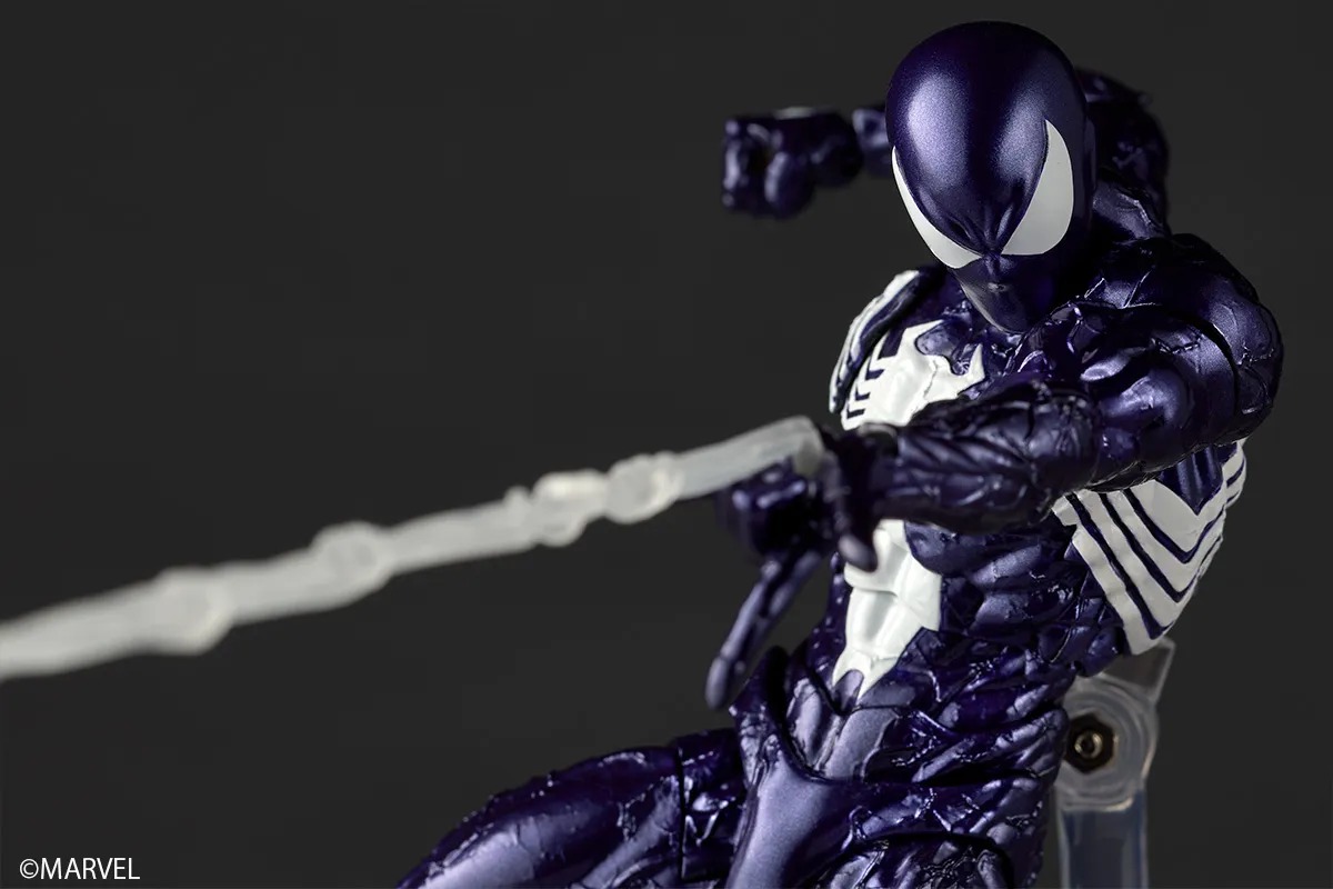 Revoltech Amazing Yamaguchi Action Figure Symbiote Spider-Man - Purple Ver. Spider-Man By Kaiyodo