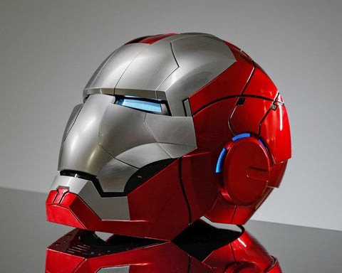 [READY STOCK LIMITED ITEM] Life Size Scaled 1/1 Iron-Man MK5 5.0 opening electric helmet By Hammer