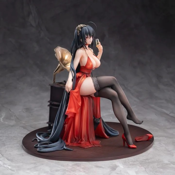Scaled Figure 1/7 Taihou - Forbidden Fruit Ver. Azur Lane By MiniM Studio