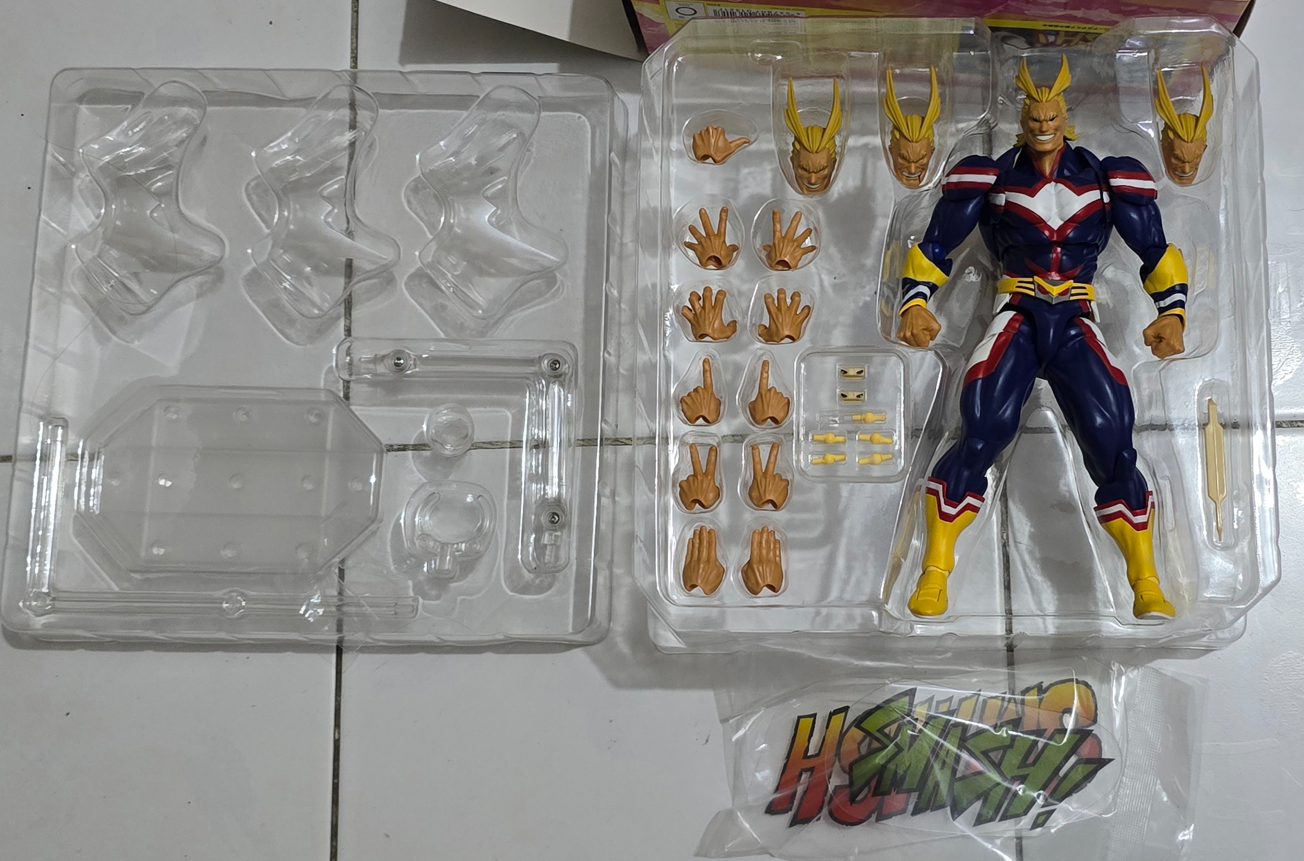 [READY STOCK ITEM] (Kondisi Bekas) Revoltech Amazing Yamaguchi No. 19 All Might By Takara Tomy