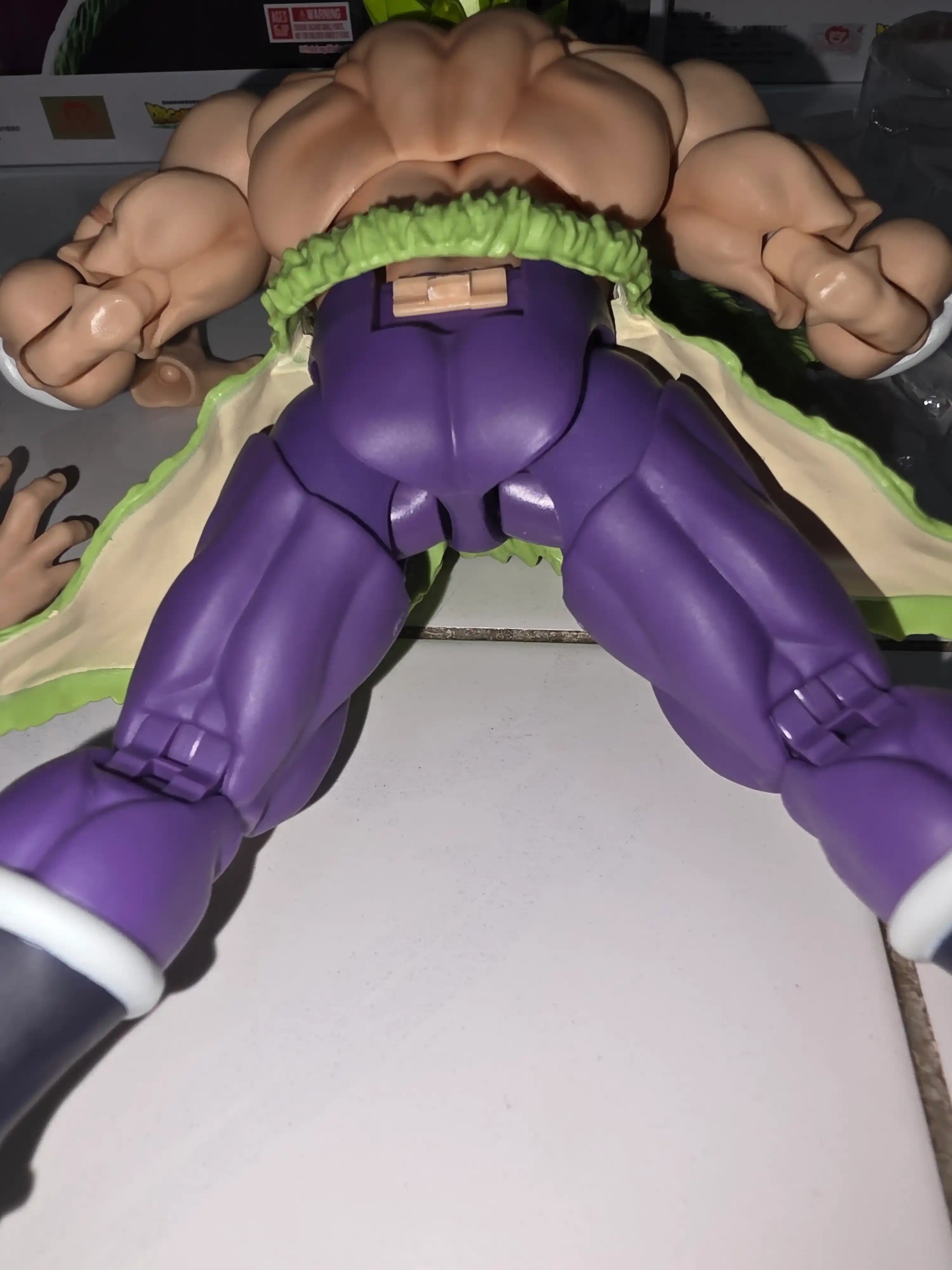 [READY STOCK ITEM] (Kondisi Bekas / Used Condition) SHF S.H.Figuarts Broly Full Power By Bandai Spirits