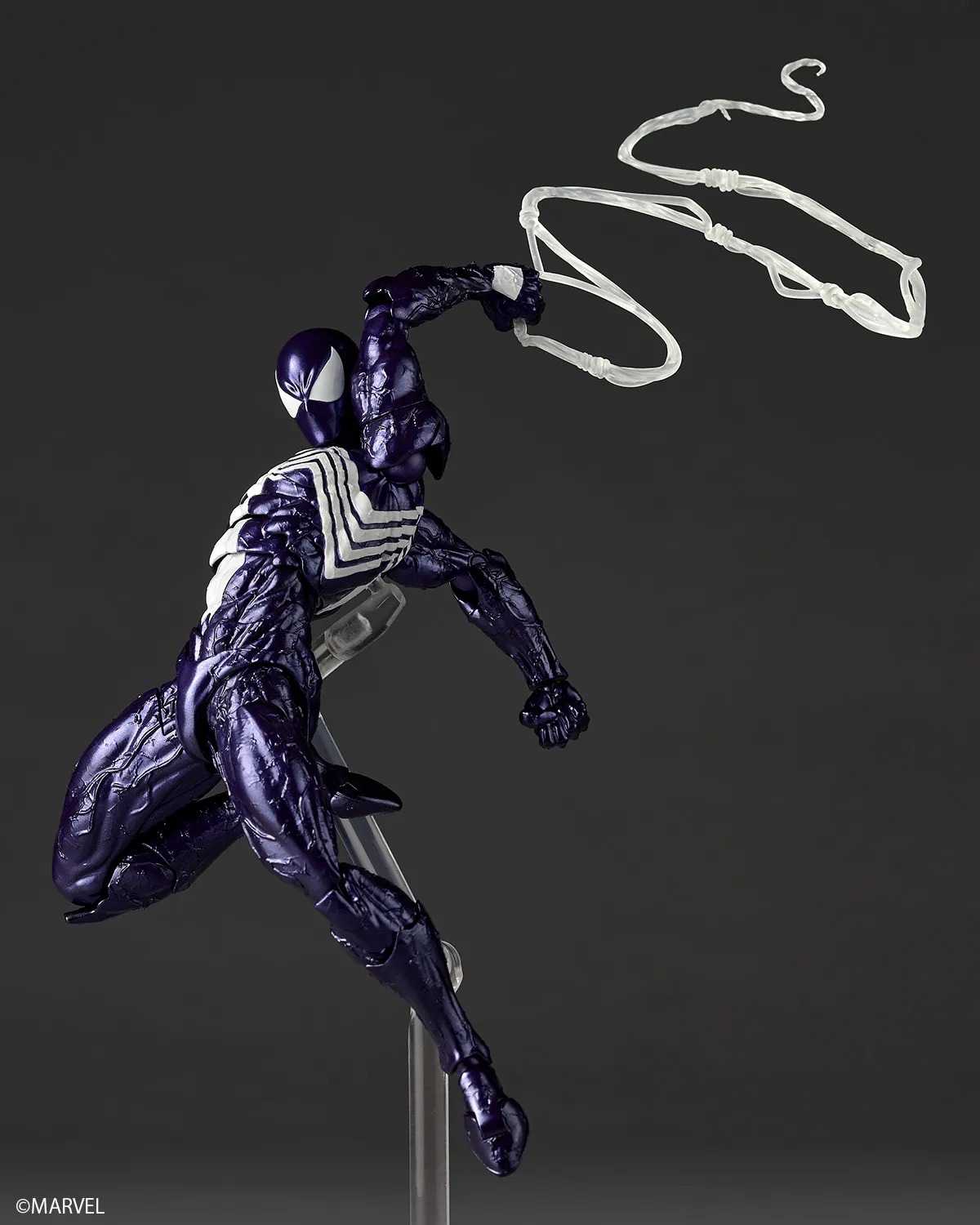 Revoltech Amazing Yamaguchi Action Figure Symbiote Spider-Man - Purple Ver. Spider-Man By Kaiyodo