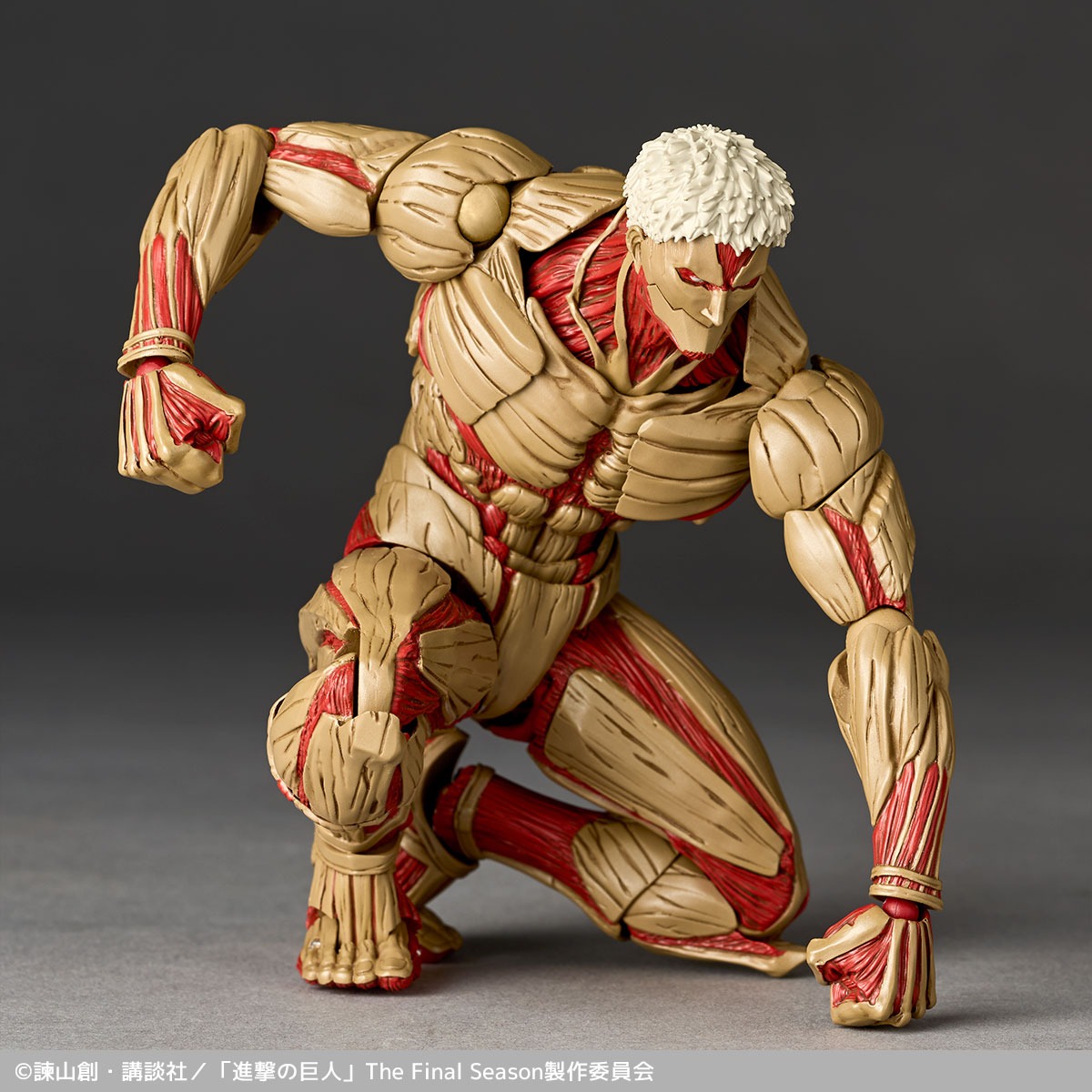 [With Bonus] Revoltech Amazing Yamaguchi Yoroi no Kyojin / Armored Titan - Shingeki no Kyojin By Kaiyodo