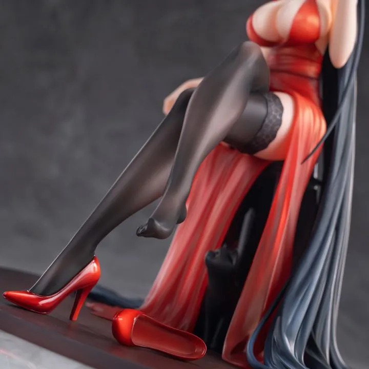 Scaled Figure 1/7 Taihou - Forbidden Fruit Ver. Azur Lane By MiniM Studio