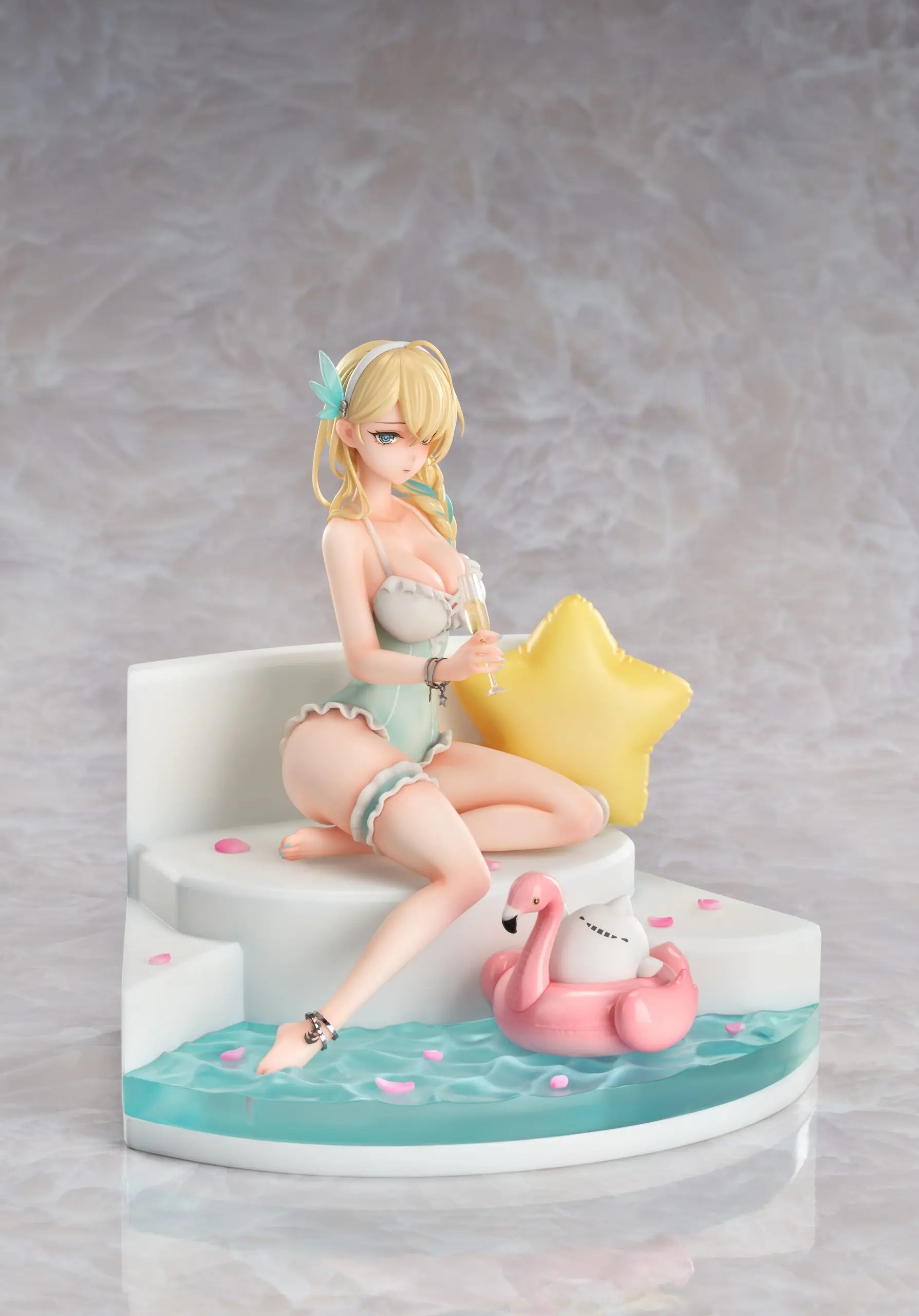 Scaled Figure 1/7 Lexington - Senkan Shoujo R Illustration by FatGulo By Calbone
