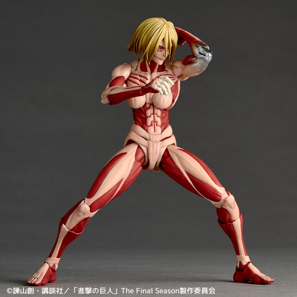 [With Bonus] Revoltech Amazing Yamaguchi Megata no Kyojin / Female Titan - Shingeki no Kyojin By Kaiyodo
