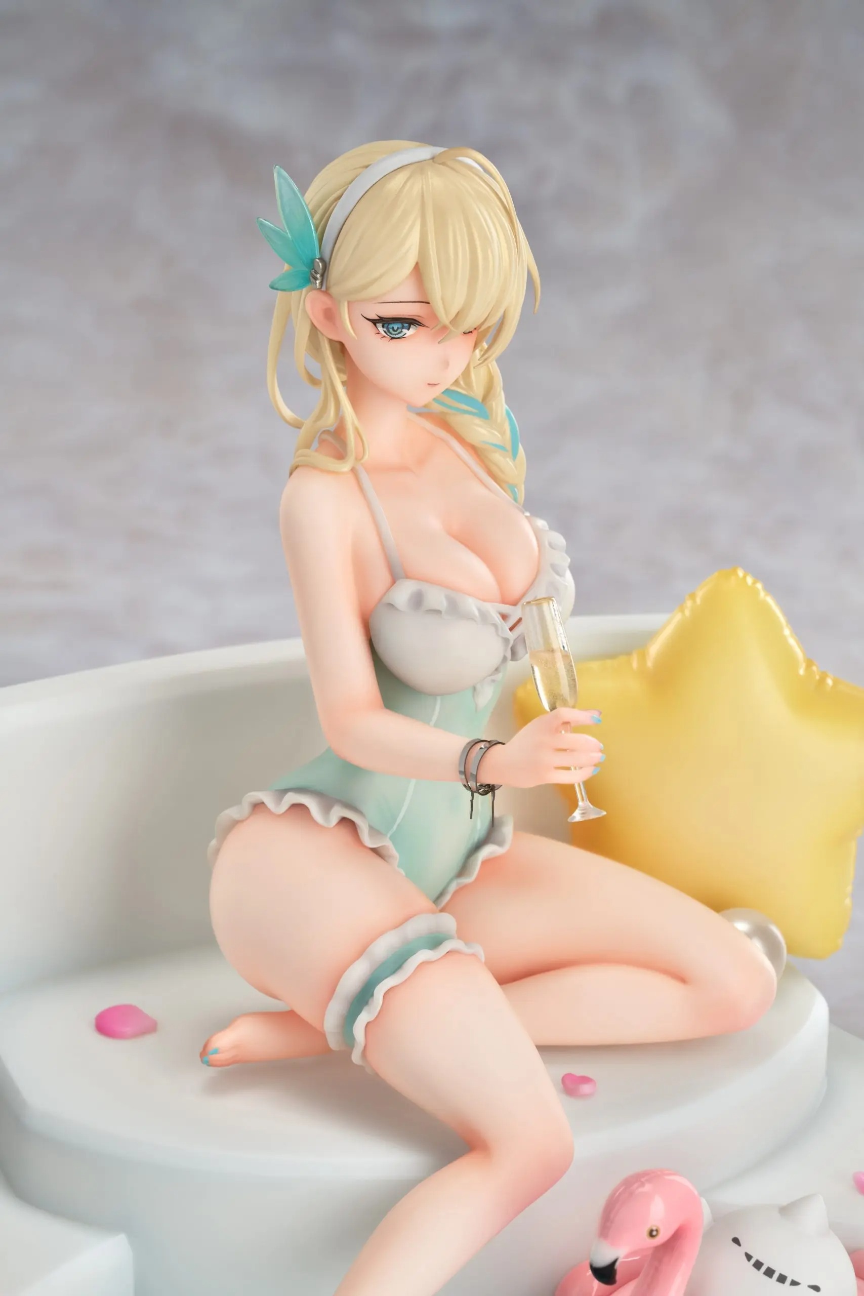 Scaled Figure 1/7 Lexington - Senkan Shoujo R Illustration by FatGulo By Calbone