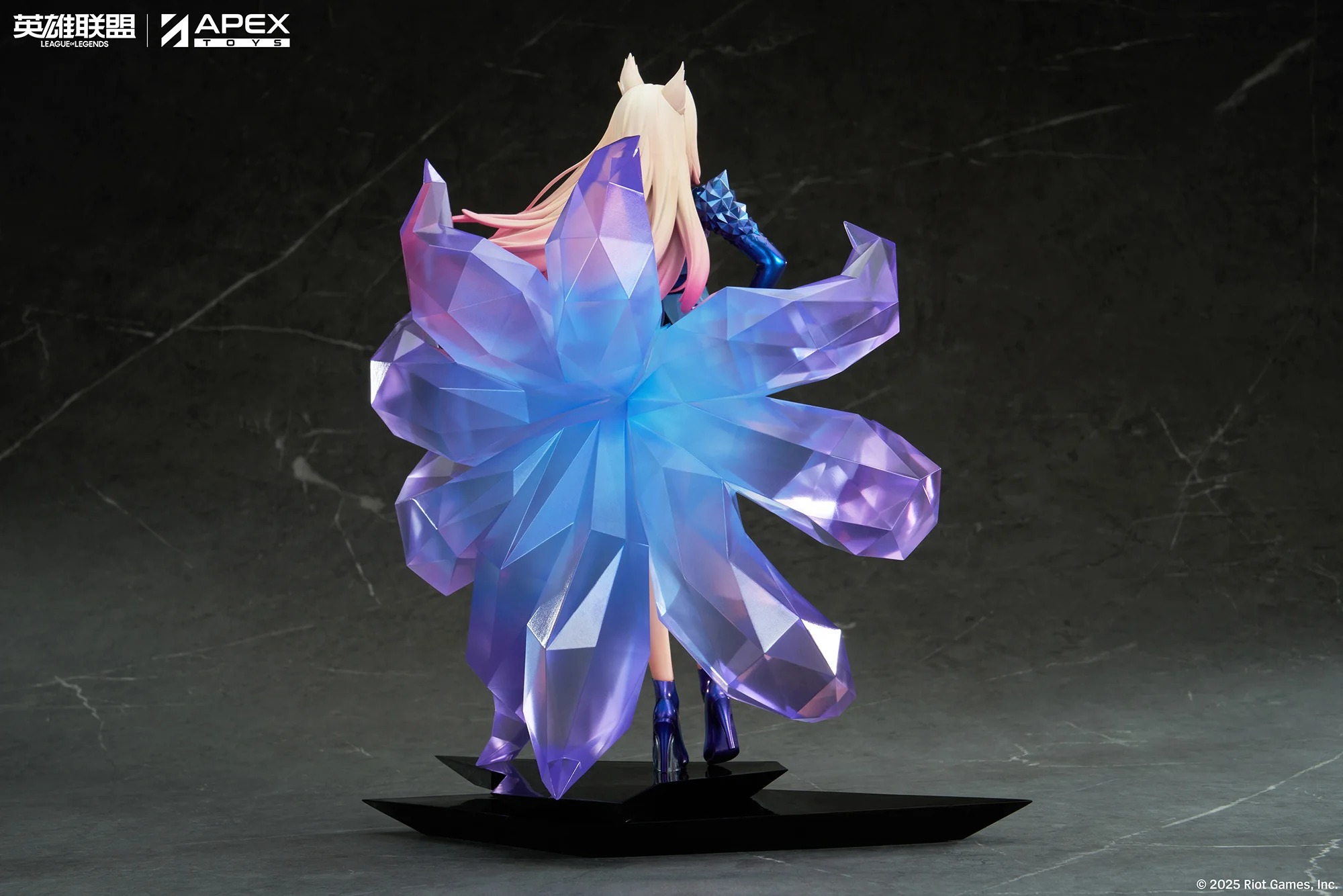 Scaled Figure 1/7 Ahri - K/DA All Out Ver. League of Legends By APEX