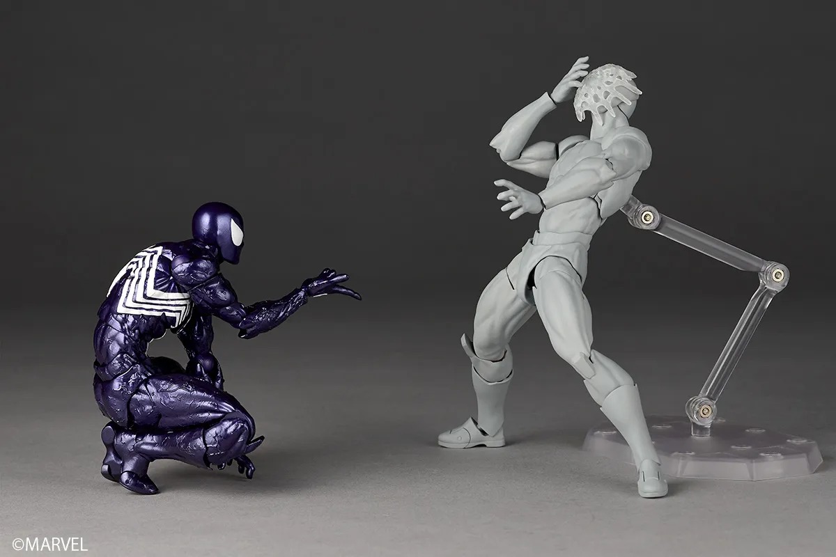 Revoltech Amazing Yamaguchi Action Figure Symbiote Spider-Man - Purple Ver. Spider-Man By Kaiyodo