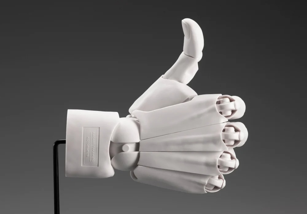 Action Figure Artist Support Item Hand Model Men's/R - White Ver. By Kotobukiya