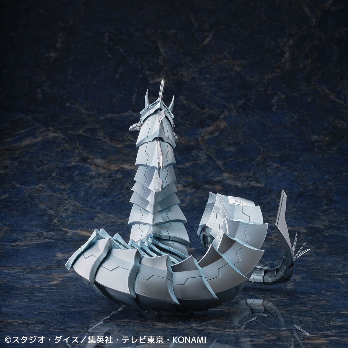 Non-Scale Figure Cyber Dragon - Yu-Gi-Oh! GX Duel Monsters (30cm) By Kaiyodo