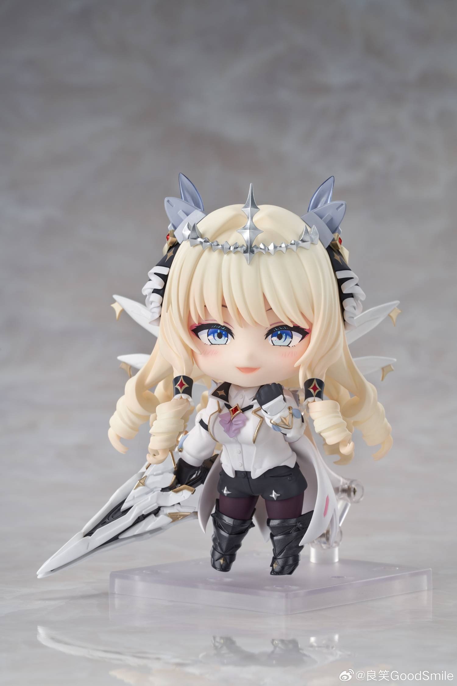 Nendoroid Crown - Goddess of Victory: NIKKE By Good Smile Arts Shanghai
