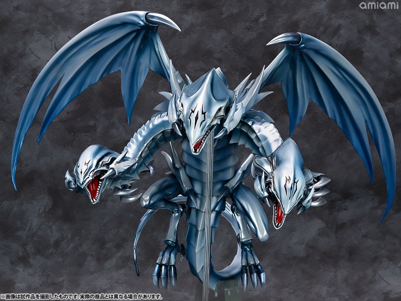 [READY STOCK ITEM] Scaled Figure Blue Eyes Ultimate Dragon - Yu-Gi-Oh! Duel Monsters By AmiAmi x AMAKUNI