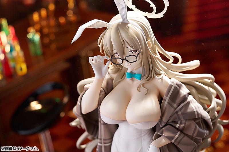 Scaled Figure 1/7 Murokasa Akane - Bunny Girl Ver. Blue Archive By Max Factory