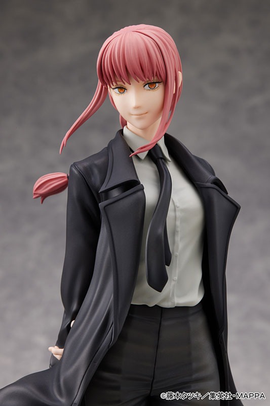 Scaled Figure 1/7 Makima - Chainsaw Man By AmiAmi x AMAKUNI