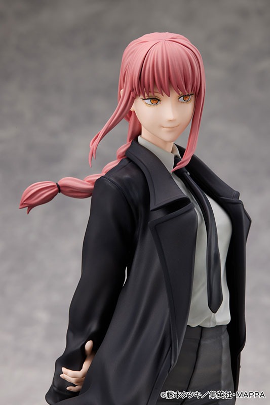 Scaled Figure 1/7 Makima - Chainsaw Man By AmiAmi x AMAKUNI