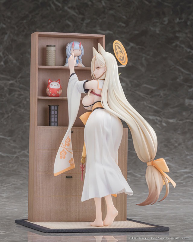 Scaled Figure 1/7 Kuwakami Kaho - Memorial Lobby Ver. Blue Archive By AniGift