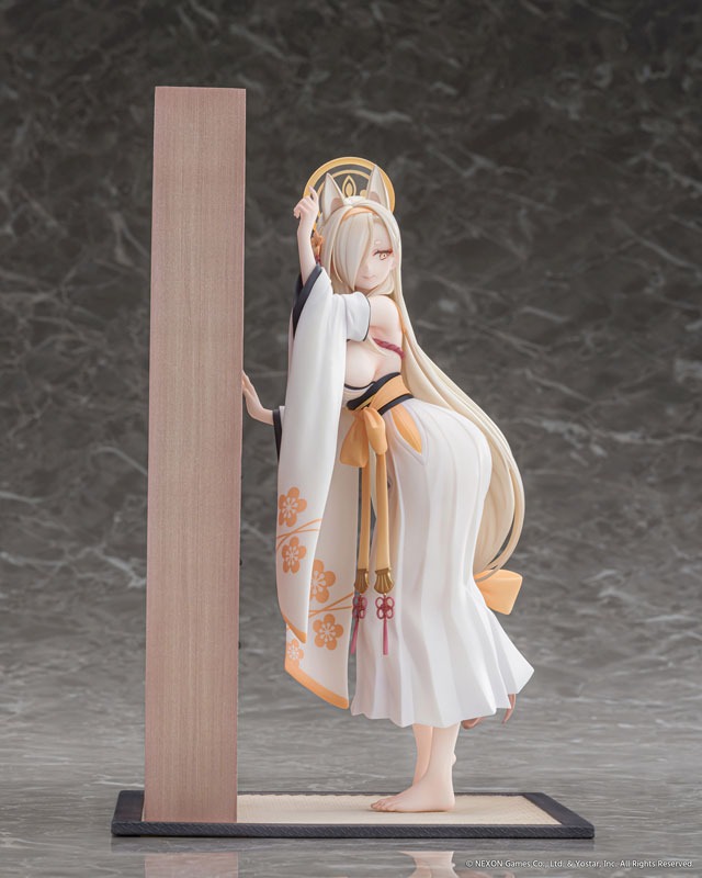 Scaled Figure 1/7 Kuwakami Kaho - Memorial Lobby Ver. Blue Archive By AniGift