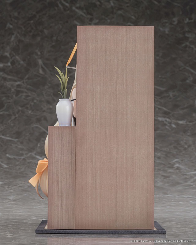 Scaled Figure 1/7 Kuwakami Kaho - Memorial Lobby Ver. Blue Archive By AniGift