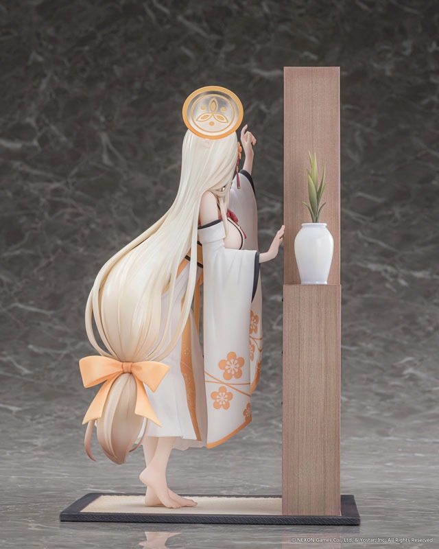 Scaled Figure 1/7 Kuwakami Kaho - Memorial Lobby Ver. Blue Archive By AniGift