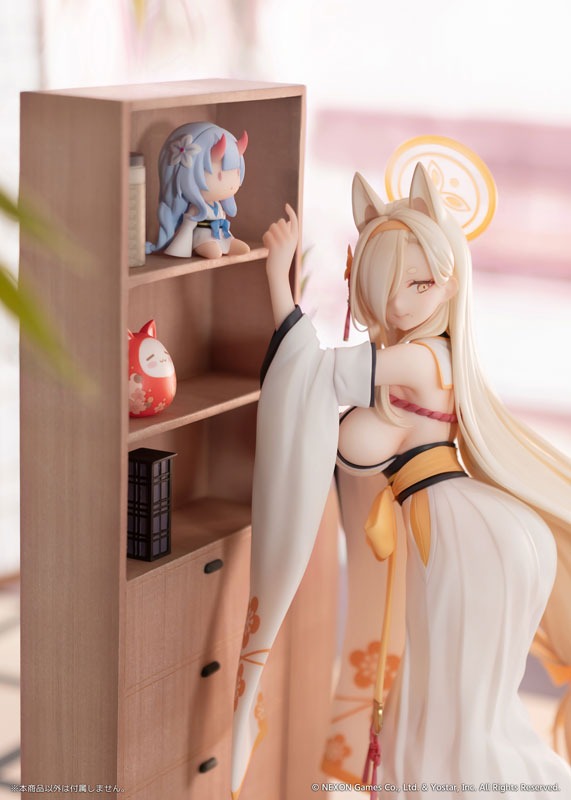 Scaled Figure 1/7 Kuwakami Kaho - Memorial Lobby Ver. Blue Archive By AniGift